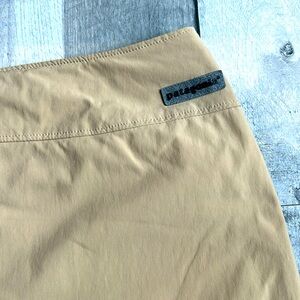 Womens Patagonia skort tan size 10 great condition